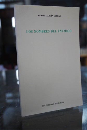 Portada del libro de Los nombres del enemigo