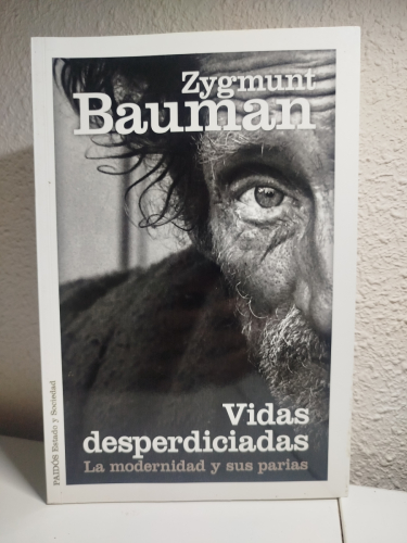 Portada del libro de Vidas desperdiciadas: La modernidad y sus parias 