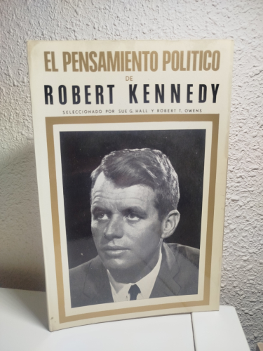 Portada del libro de El pensamiento político de Robert Kennedy