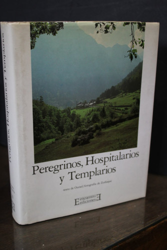 Portada del libro de Peregrinos, Hospitalarios y Templarios.- Oursel.; Zodiaque.