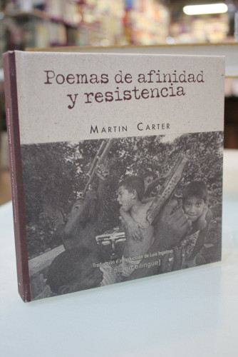 Portada del libro de Poemas de afinidad y resistencia