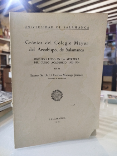 Portada del libro de Crónica del Colegio Mayor del Arzobispo, de Salamanca