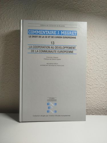 Portada del libro de La coopération au développement de la Communauté européenne