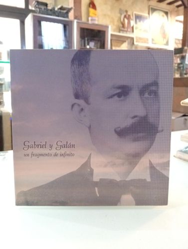 Portada del libro de Gabriel y Galán, un fragmento de infinito