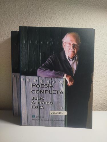 Portada del libro de Poesía completa. Dos tomos