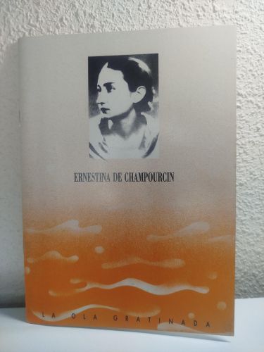 Portada del libro de Ernestina de Champourcin. La ola gratinada, 8