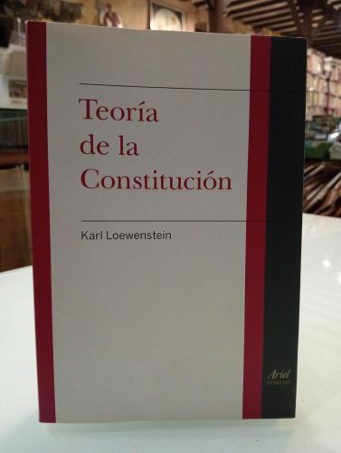Portada del libro de Teoría de la Constitución