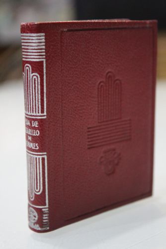 Portada del libro de La vida de Lazarillo de Tormes y de sus fortunas y adversidades.- Colección Crisol, Volumen extra, n.º...