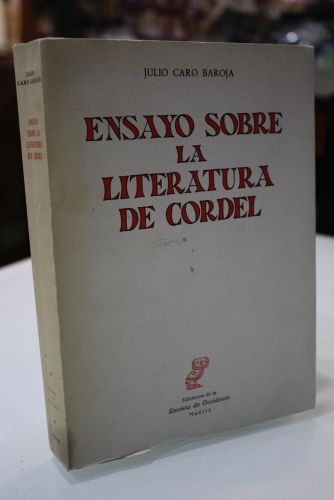 Portada del libro de Ensayo sobre la Literatura de Cordel.