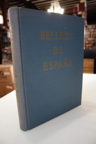 Portada del libro de Belleza de España. Arte y paisaje.
