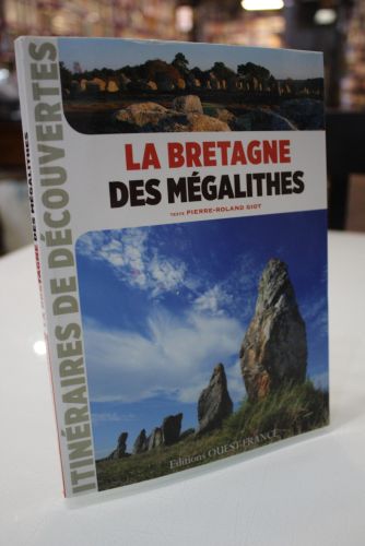 Portada del libro de La Bretagne des mégalithes