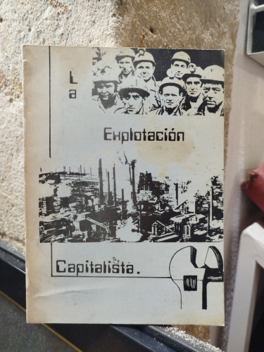 Portada del libro de Explotación capitalista.- Partido Carlista.