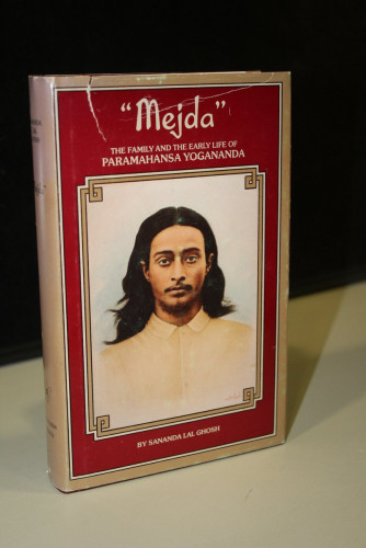 Portada del libro de Mejda. The family and the early life of Paramahansa Yogananda