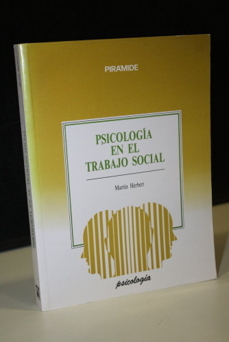 Portada del libro de Psicología en el trabajo social