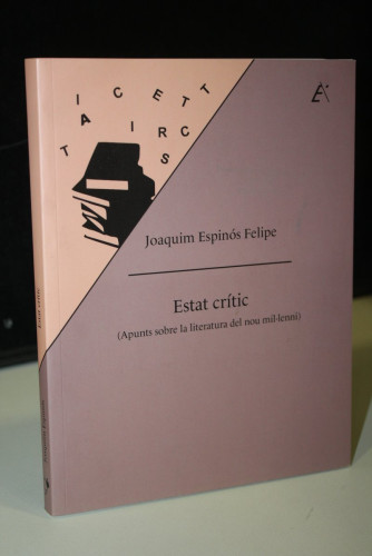 Portada del libro de Estat crític (Apunts sobre la literatura del nou mil-lenni)