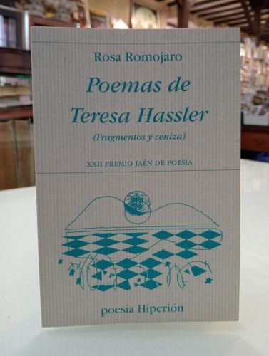 Portada del libro de Poemas de Teresa Hassler (Fragmentos y ceniza) [Dedicado]