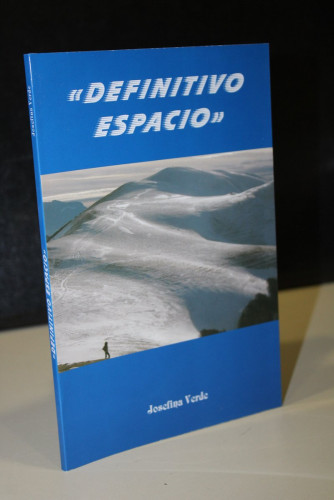 Portada del libro de Definitivo espacio