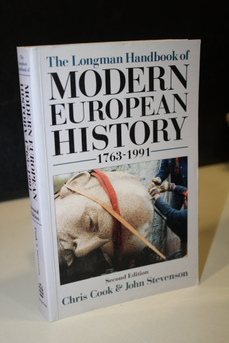 Portada del libro de The Longman Handbook of Modern European History. 1763-1991