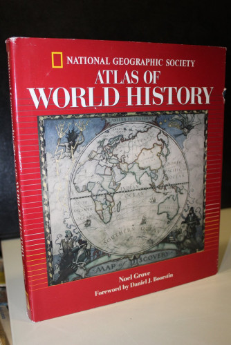 Portada del libro de Atlas of World History.- Grove, Noel.- National Geographic Society.