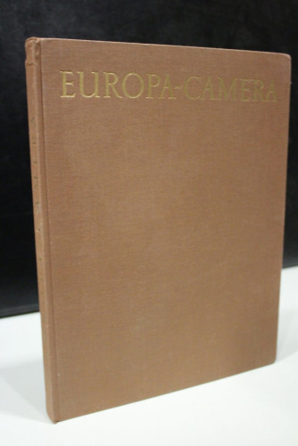 Portada del libro de Europa - Camera. Herausgegeben von Kurt Zentner und Bernd Lohse.