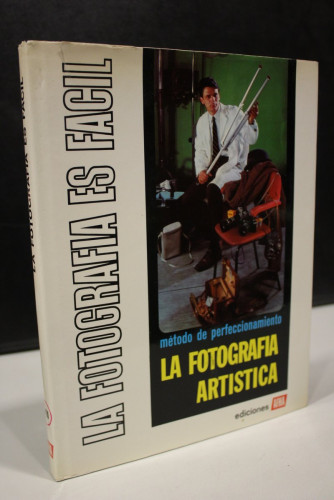 Portada del libro de La fotografía es fácil VII. Método de perfeccionamiento. La fotografía artística.