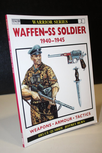 Portada del libro de Waffen-SS Soldier 1940-1945. Weapons, Armour, Tactics