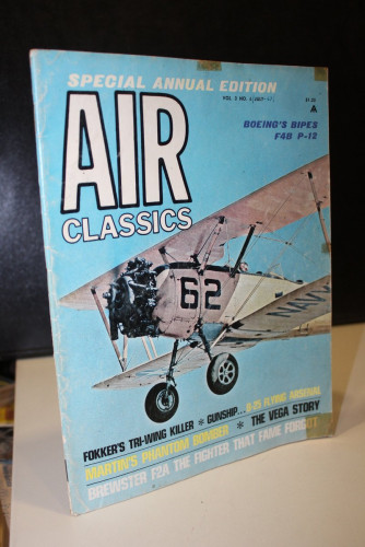 Portada del libro de Air Classics. Special Annual Edition. Vol. 3. No 6. Boeing's Bipes F4B P-12.