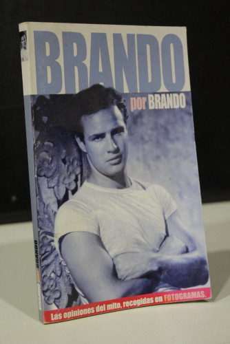 Portada del libro de Brando por Brando.