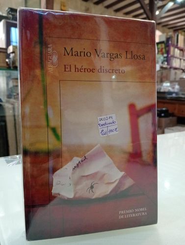 Portada del libro de El héroe discreto [Dedicado]