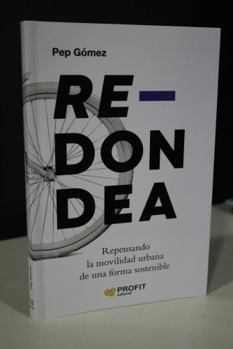 Portada del libro de Redondea. Repensando la movilidad urbana de una forma sostenible