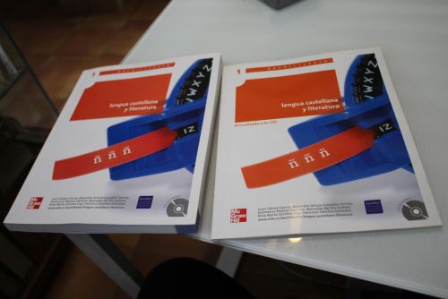 Portada del libro de Lengua castellana y literatura. 1 Bachillerato. + Addenda