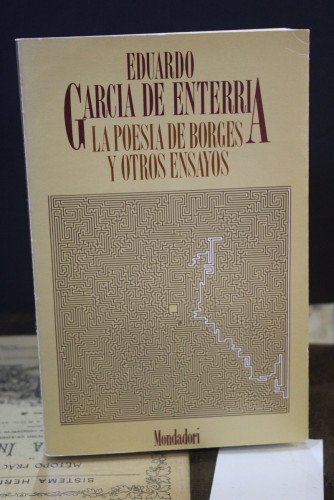 Portada del libro de La poesía de Borges y otros ensayos