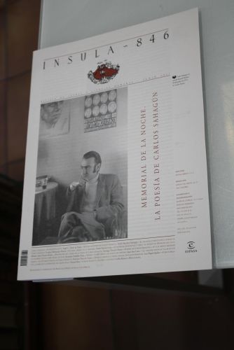 Portada del libro de Ínsula, 846. Memorial de la noche: La poesía de Carlos Sahagún. Junio 2017.
