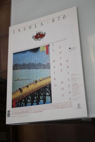 Portada del libro de Ínsula, 870. El Haiku, entre dos orillas. Junio 2019.