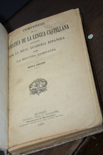 Portada del libro de Compendio de la Gramática de la Lengua Castellana Dispuesto por la Real Academia Española para la Segunda...