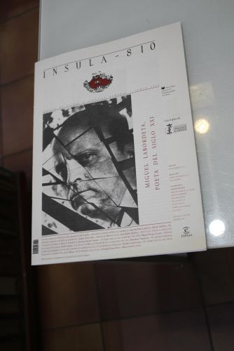 Portada del libro de Ínsula, 810. Miguel Labordeta, poeta del siglo XXI. Junio 2014.