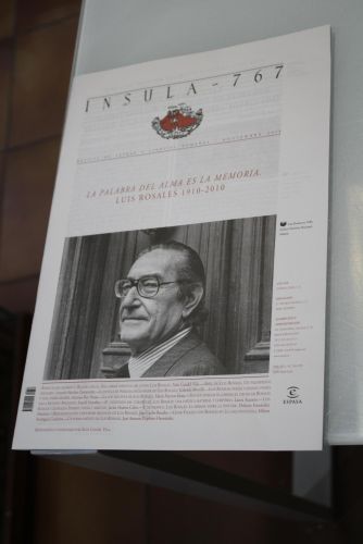 Portada del libro de Ínsula, 767. La palabra de alma es la memoria. Luis Rosales 1910-2010. Noviembre 2010.