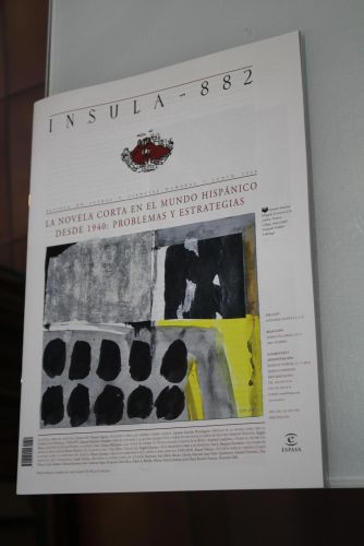 Portada del libro de Ínsula, 882. La novela corta en el mundo hispánico desde 1940: Problemas y estrategias. Junio 2020.
