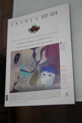 Portada del libro de Ínsula, 853-854. Todas íbamos a ser reinas. Poetas hispanoamericanas del siglo XX. Enero-Febrero 2018.