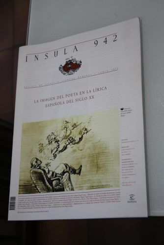 Portada del libro de Ínsula, 942. La imagen del poeta en la lírica española del Siglo XX. Junio 2025.