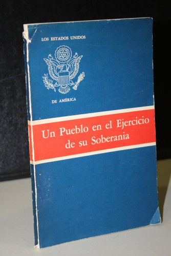 Portada del libro de Los Estados Unidos de América. Un Pueblo en el Ejercicio de su Soberanía.