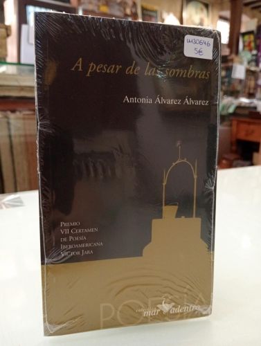 Portada del libro de A pesar de las sombras
