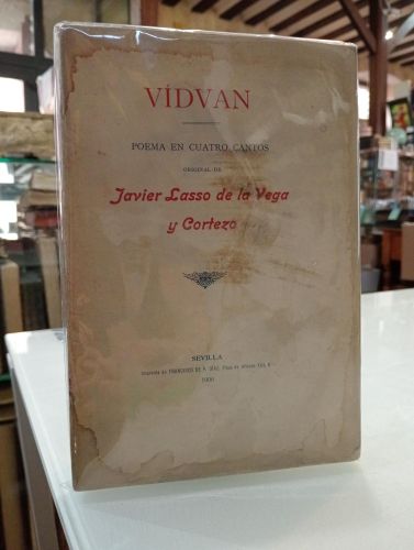Portada del libro de Vídvan. Poema en cuatro cantos