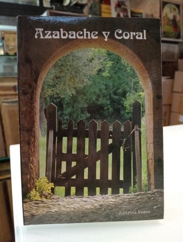Portada del libro de Azabache y Coral