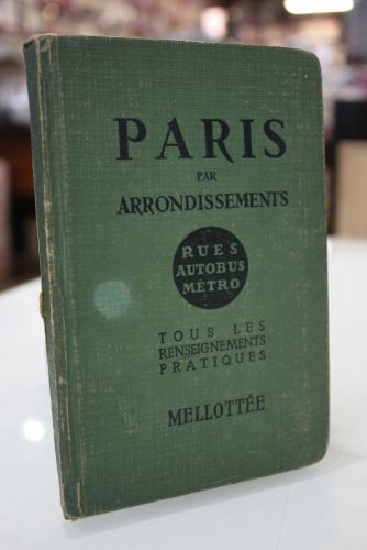 Portada del libro de Paris par arrondissements. Rues, Autobus, Métro.