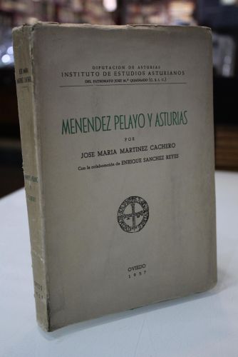Portada del libro de Menéndez Pelayo y Asturias.