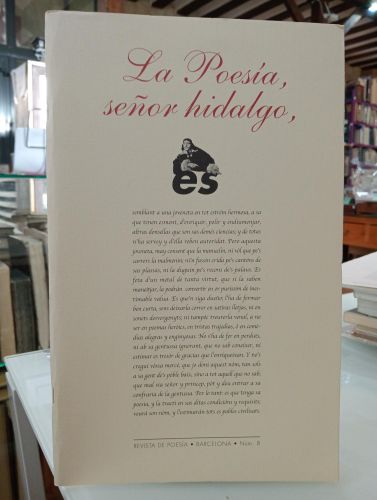 Portada del libro de La poesía, señor hidalgo. Revista Literaria Cuatrimestral. Nº8