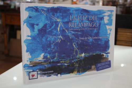 Portada del libro de La luz del relámpago. Haikus y poemas breves a favor de los niños con cáncer.
