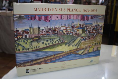 Portada del libro de Madrid en sus planos. 1622-2001. Centro Mesonero Romanos.