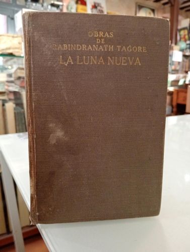 Portada del libro de La Luna Nueva. Poemas de Niños